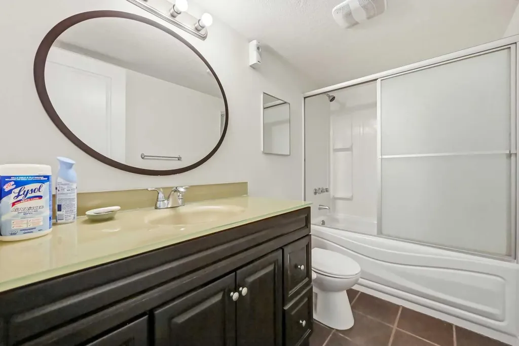 59 Redstone Park NE Calgary AB T3N 0K1