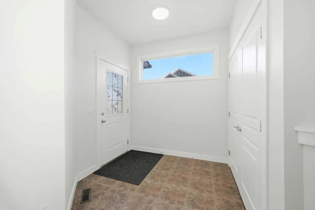 59 Redstone Park NE Calgary AB T3N 0K1