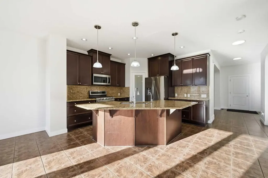 59 Redstone Park NE Calgary AB T3N 0K1