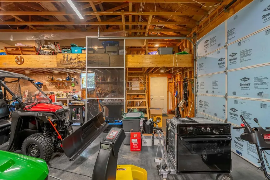 176113 168 Avenue W Rural Foothills County AB T1S 0Z7