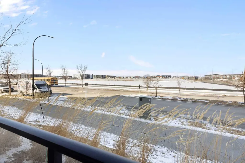 19621 40 Street SE Calgary AB T3M3B2