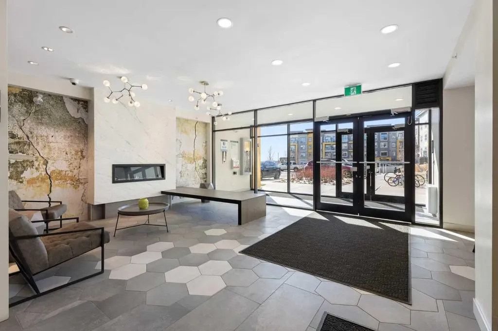19621 40 Street SE Calgary AB T3M3B2