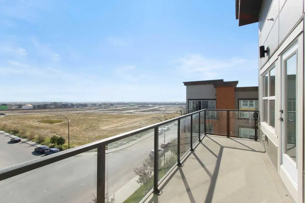 19661 40 Street SE Calgary AB T3M3H3