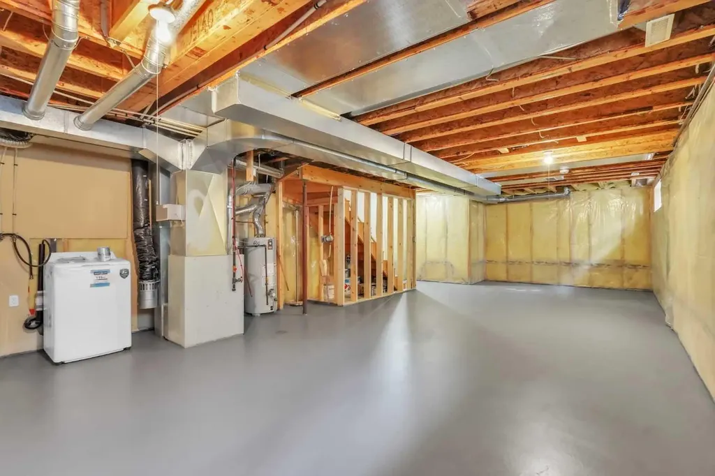 141 Cramond Close SE Calgary AB T3M 1C2