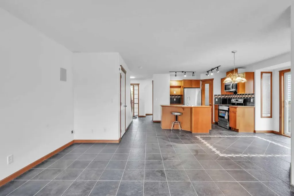 141 Cramond Close SE Calgary AB T3M 1C2