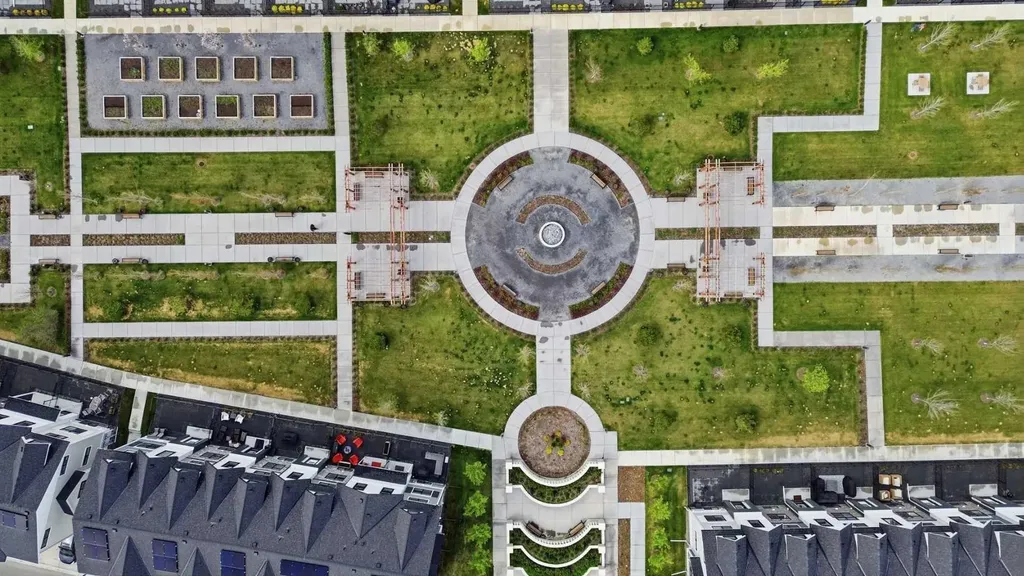207 Les Jardins Park SE Calgary AB T2C 5V3