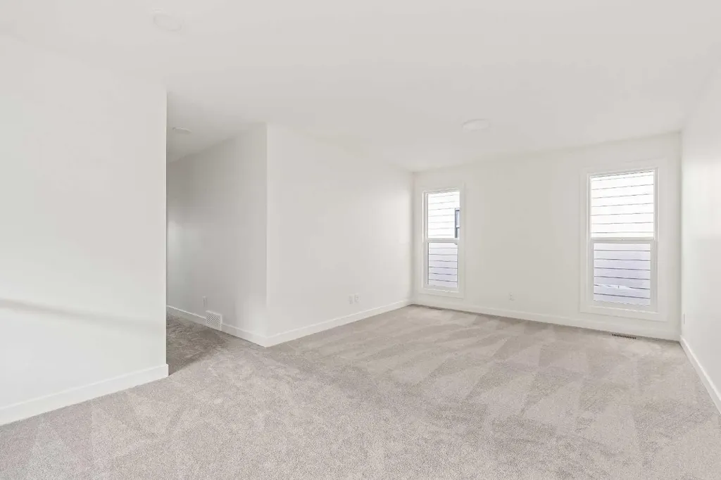 486 Lucas Way NW Calgary AB T3P 2E7
