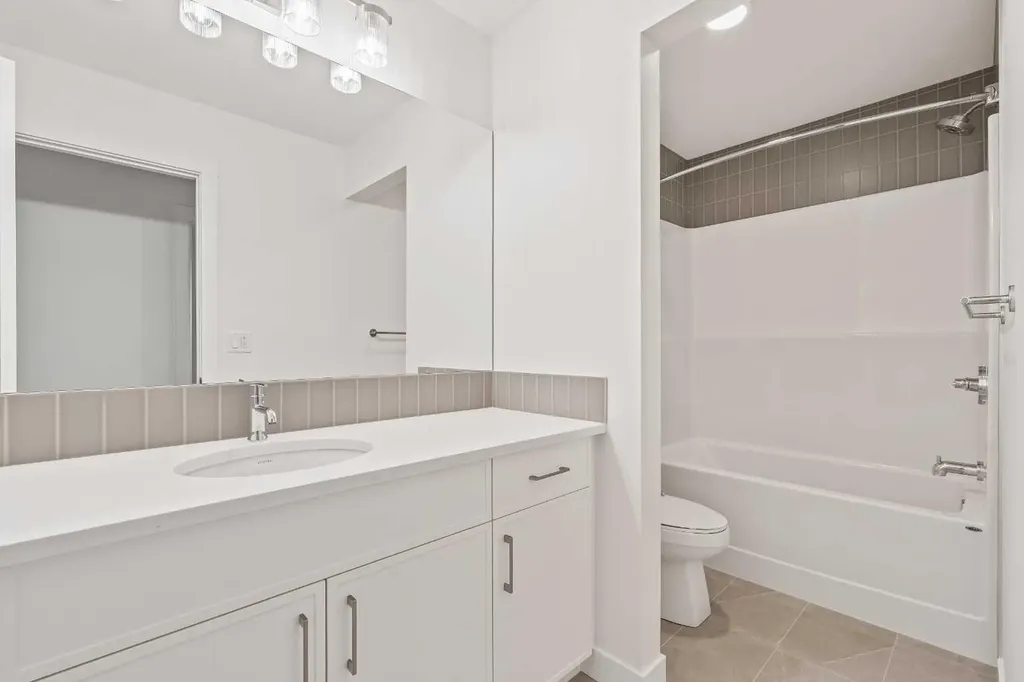 486 Lucas Way NW Calgary AB T3P 2E7