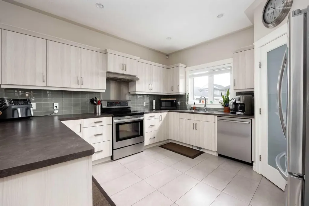 117 Chalifour Street Fort Mcmurray AB T9K 2Y3