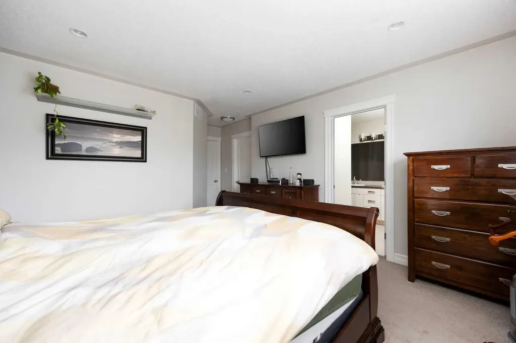 117 Chalifour Street Fort Mcmurray AB T9K 2Y3