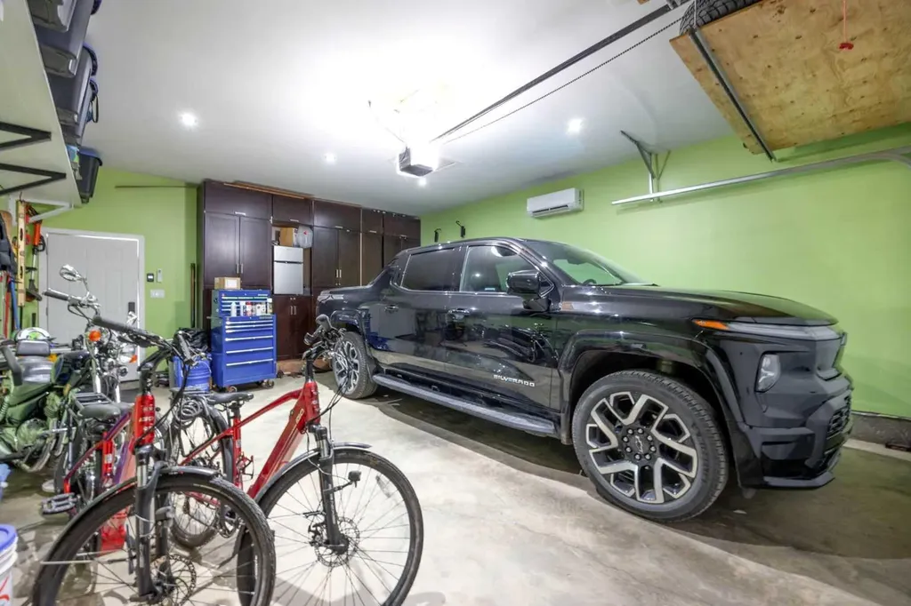 117 Chalifour Street Fort Mcmurray AB T9K 2Y3
