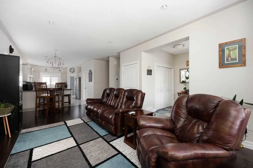 117 Chalifour Street Fort Mcmurray AB T9K 2Y3