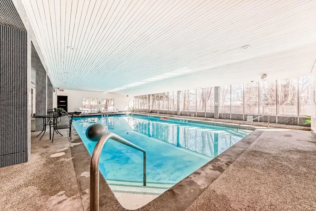 4944 Dalton Drive NW Calgary AB T3A 2E6
