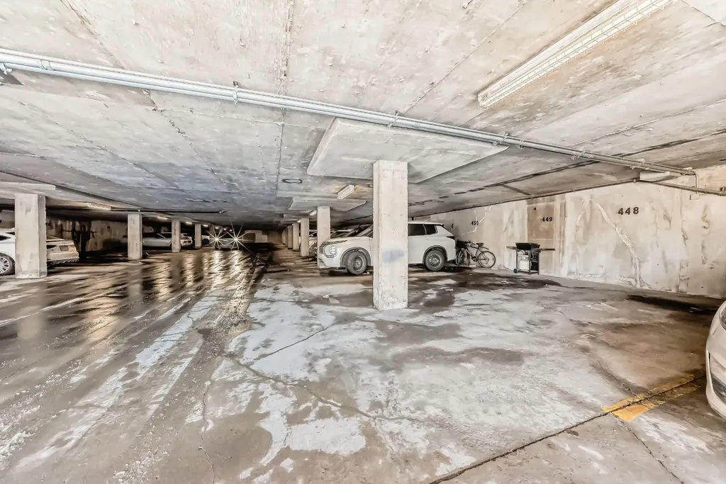 4944 Dalton Drive NW Calgary AB T3A 2E6
