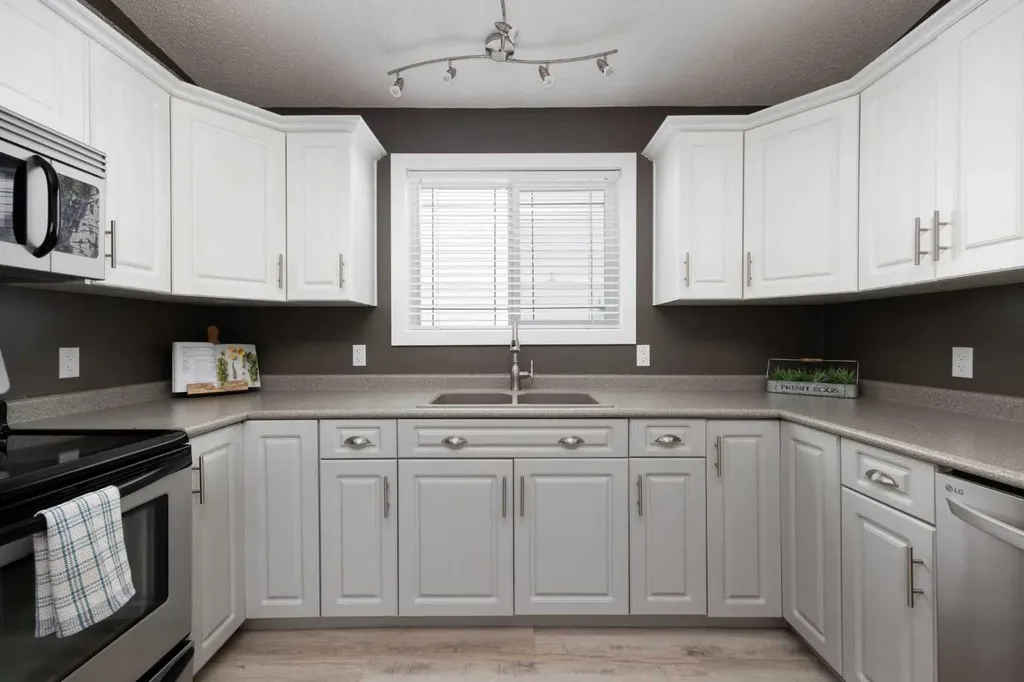 150 Pacific Crescent Fort Mcmurray AB T9K 0G1