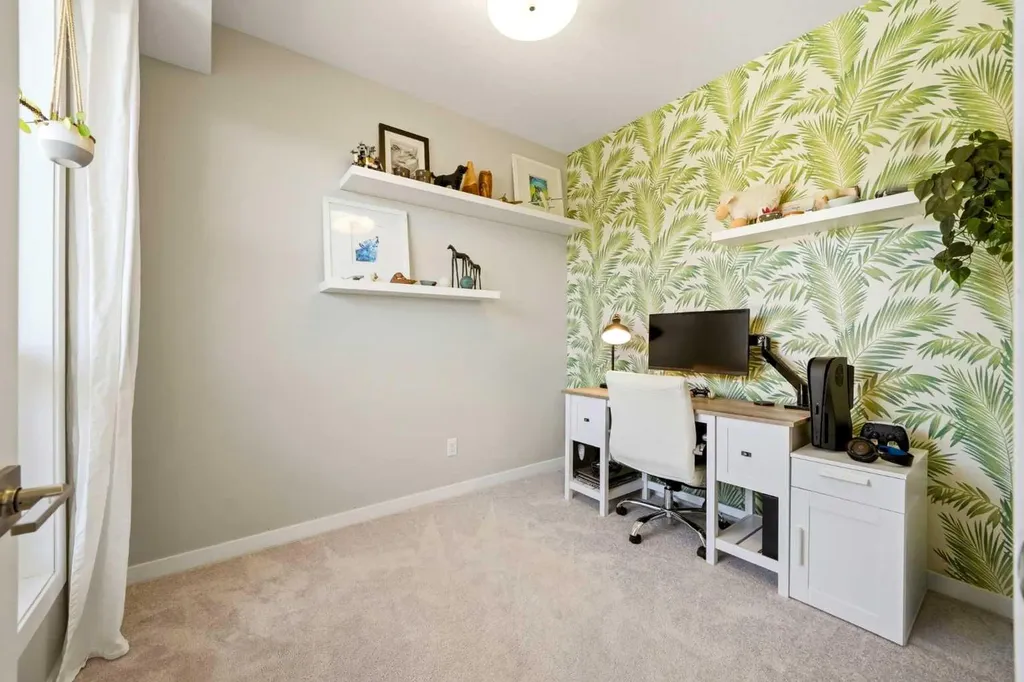 122 Mahogany Centre SE Calgary AB T3M 2Y1