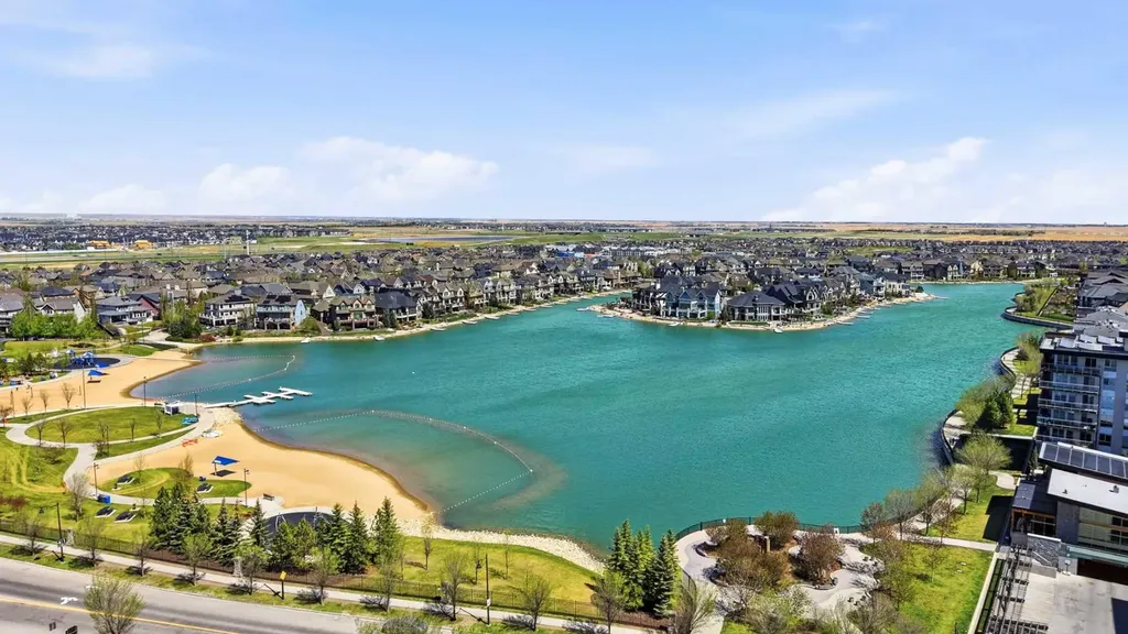 122 Mahogany Centre SE Calgary AB T3M 2Y1