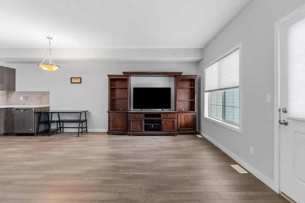 250 Sage Valley Road NW Calgary AB T3R 0R6