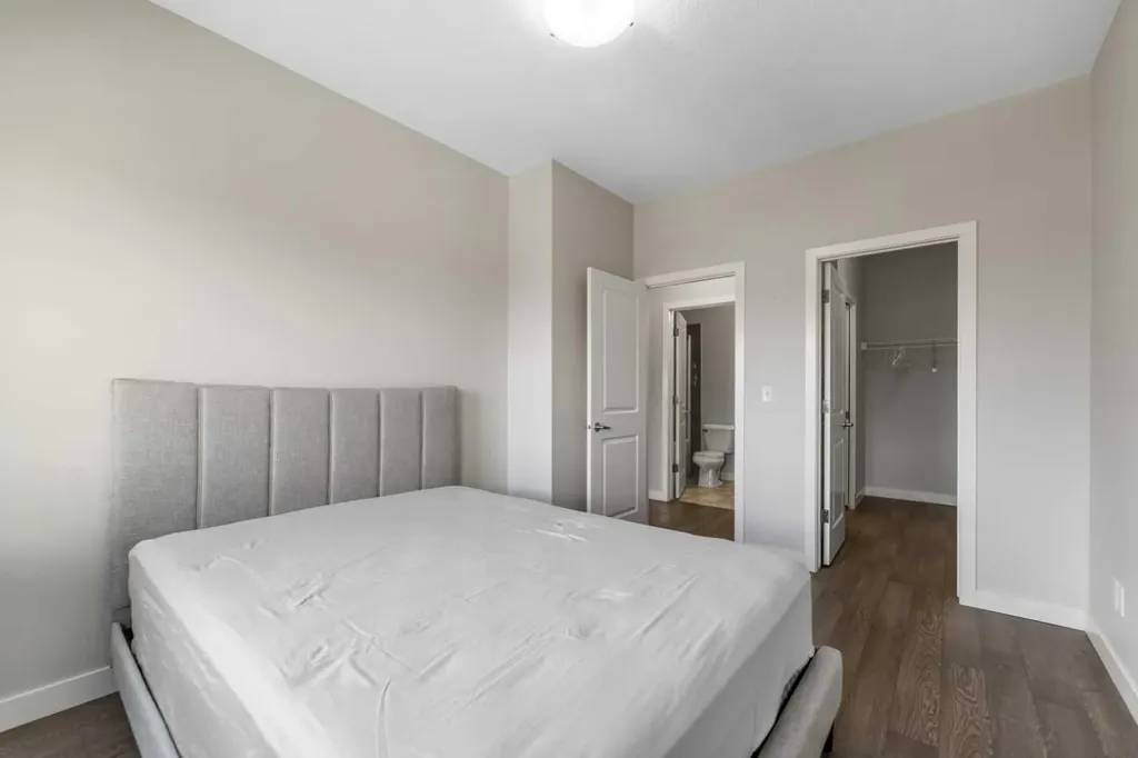 250 Sage Valley Road NW Calgary AB T3R 0R6