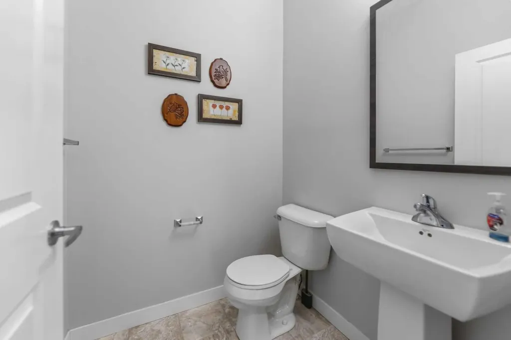 250 Sage Valley Road NW Calgary AB T3R 0R6