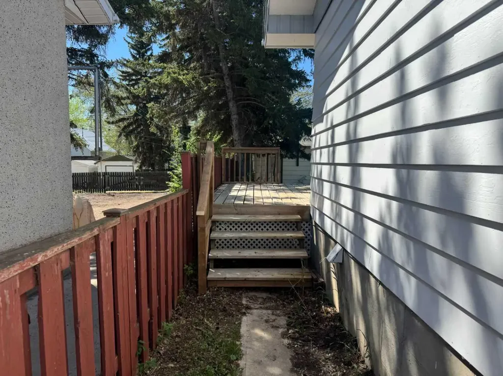 5120 45 Street Provost AB T0B 3S0