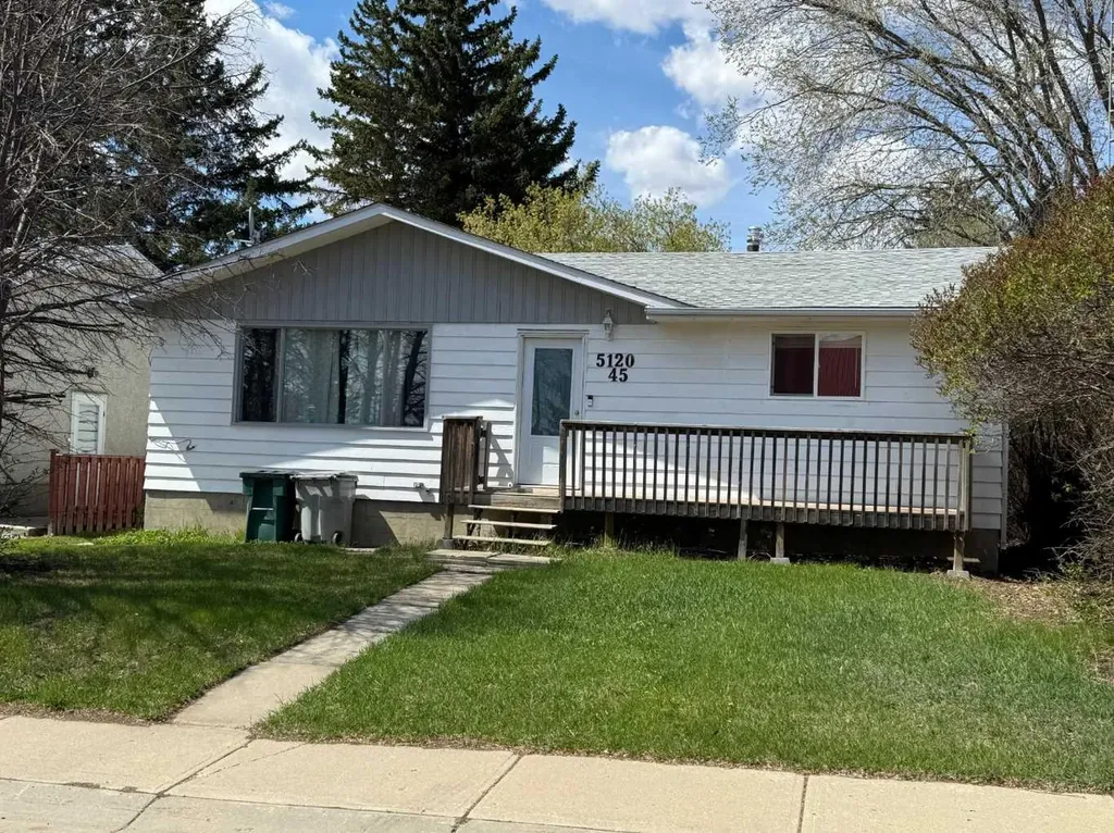 5120 45 Street Provost AB T0B 3S0