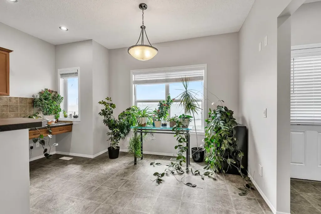 242 Copperstone Grove SE Calgary AB T2Z 4X7