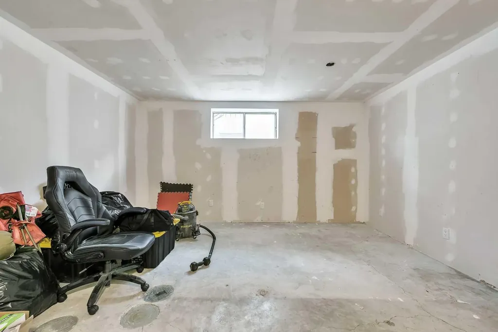 242 Copperstone Grove SE Calgary AB T2Z 4X7