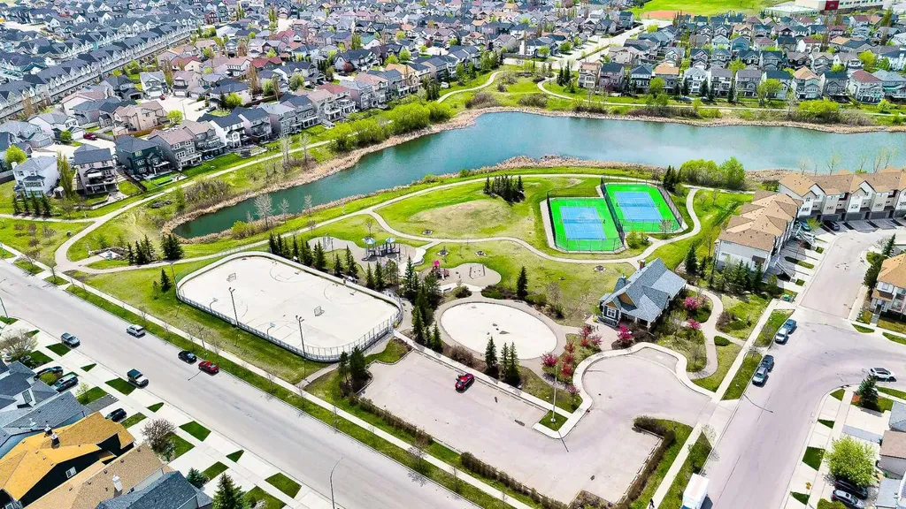 242 Copperstone Grove SE Calgary AB T2Z 4X7