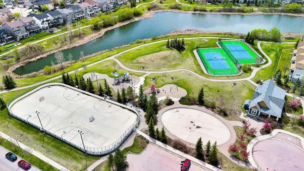 242 Copperstone Grove SE Calgary AB T2Z 4X7