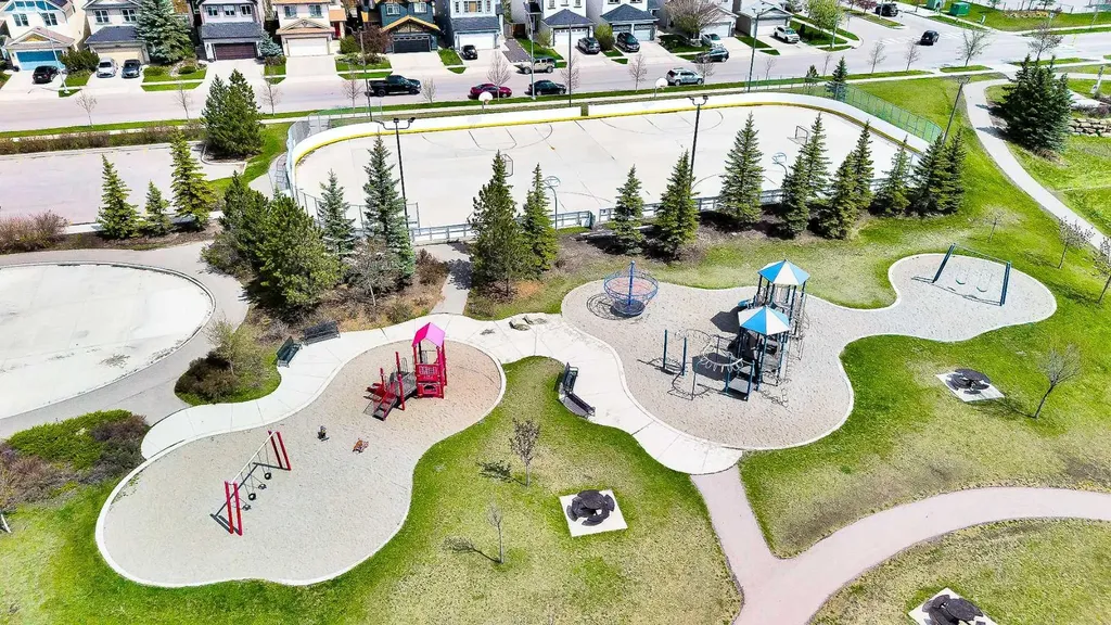 242 Copperstone Grove SE Calgary AB T2Z 4X7