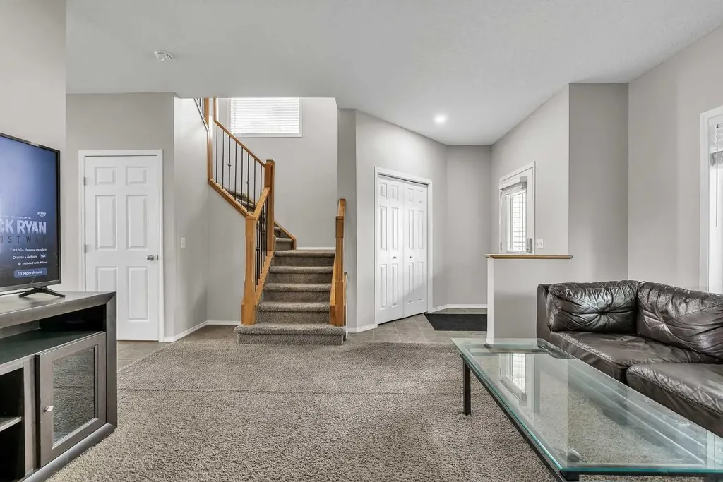242 Copperstone Grove SE Calgary AB T2Z 4X7