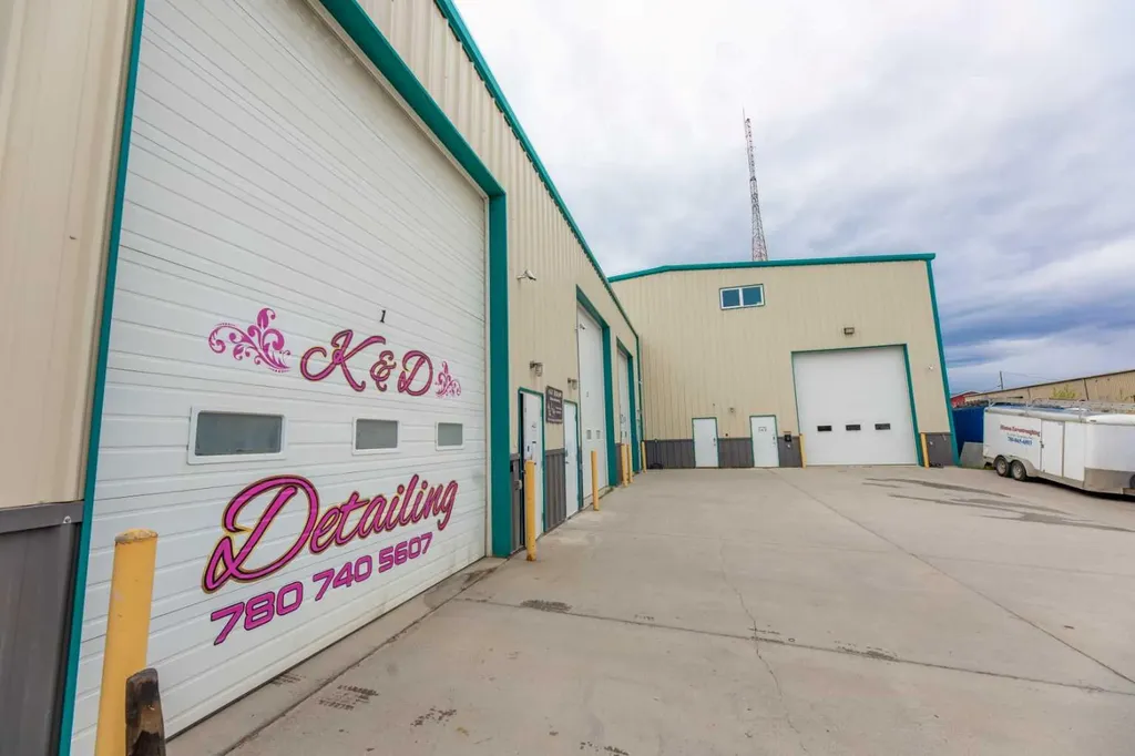 120 Steele Crescent Hinton AB T7V 2G5