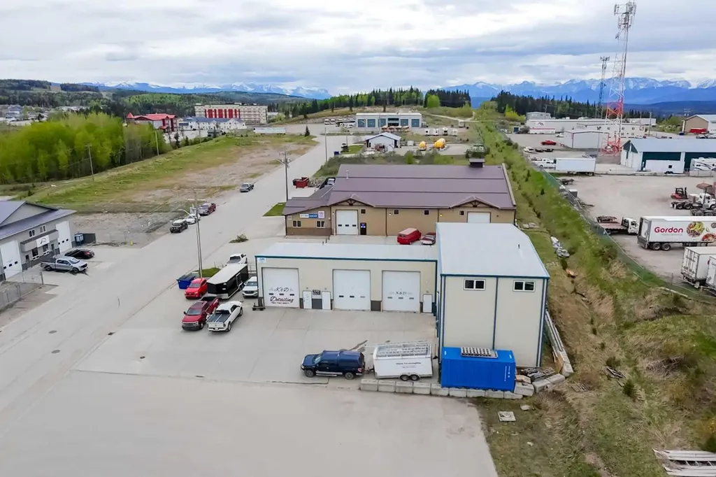 120 Steele Crescent Hinton AB T7V 2G5