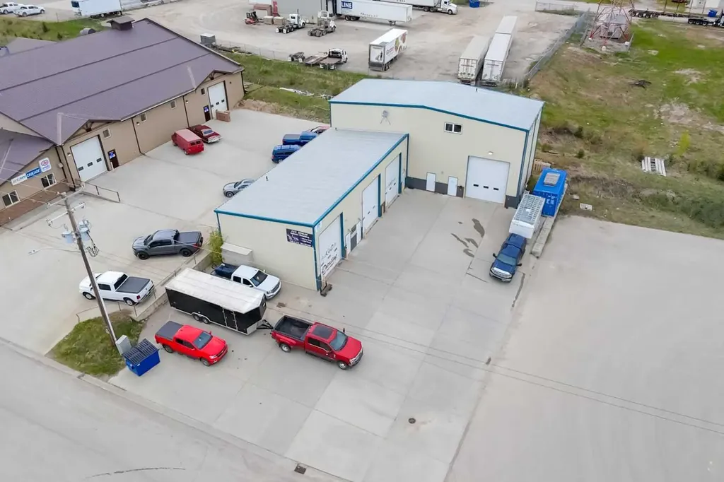 120 Steele Crescent Hinton AB T7V 2G5