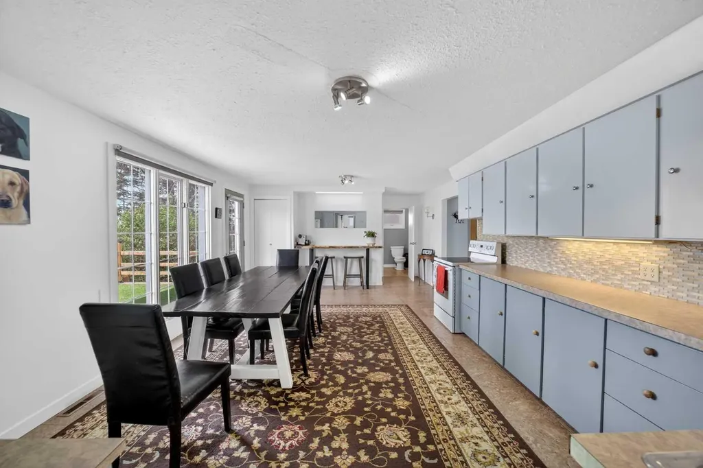 27213 Township Road 333 Rural Mountain View County AB T4H 4A2