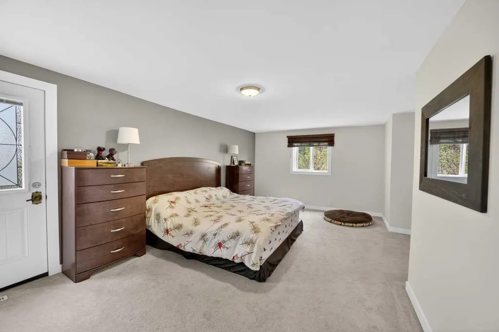 27213 Township Road 333 Rural Mountain View County AB T4H 4A2