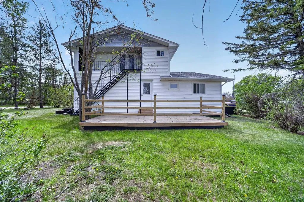 27213 Township Road 333 Rural Mountain View County AB T4H 4A2
