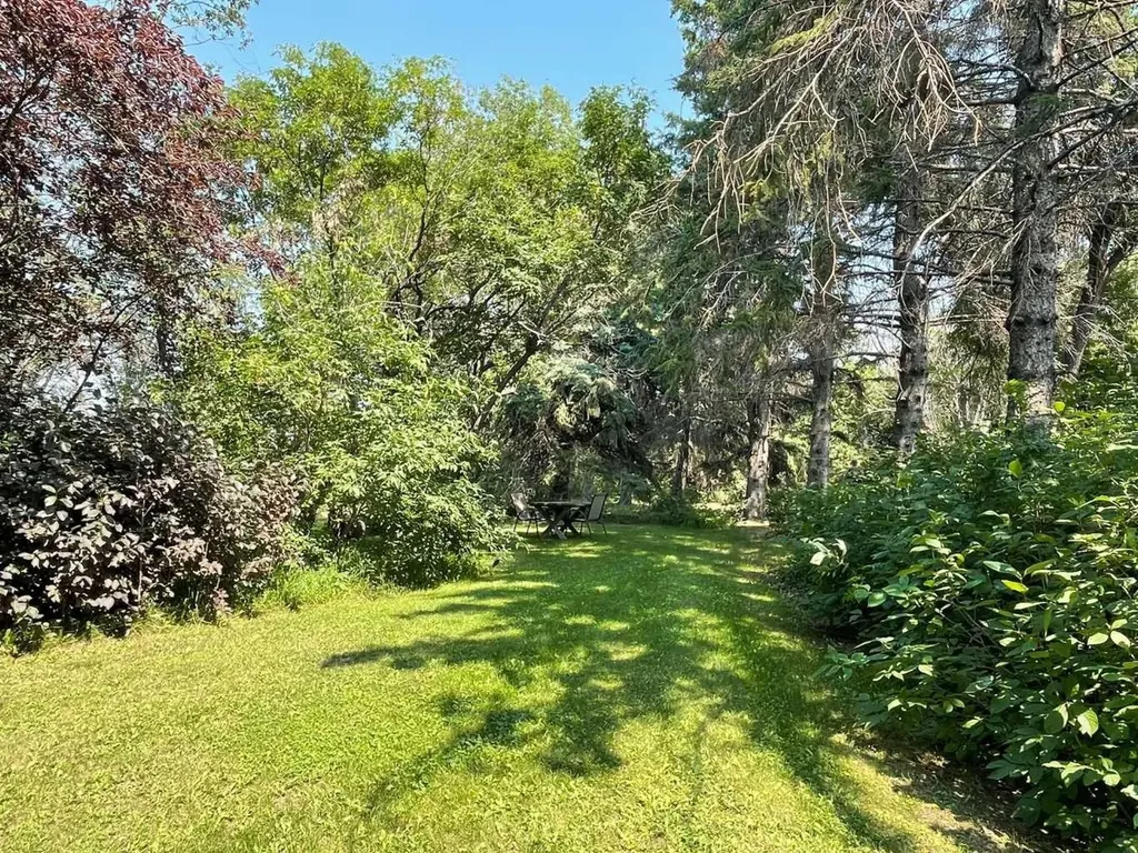27213 Township Road 333 Rural Mountain View County AB T4H 4A2