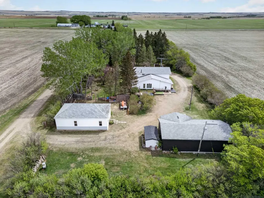 27213 Township Road 333 Rural Mountain View County AB T4H 4A2