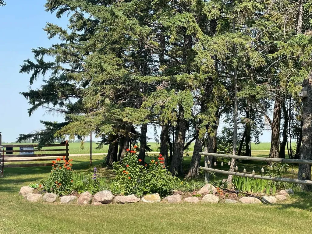27213 Township Road 333 Rural Mountain View County AB T4H 4A2