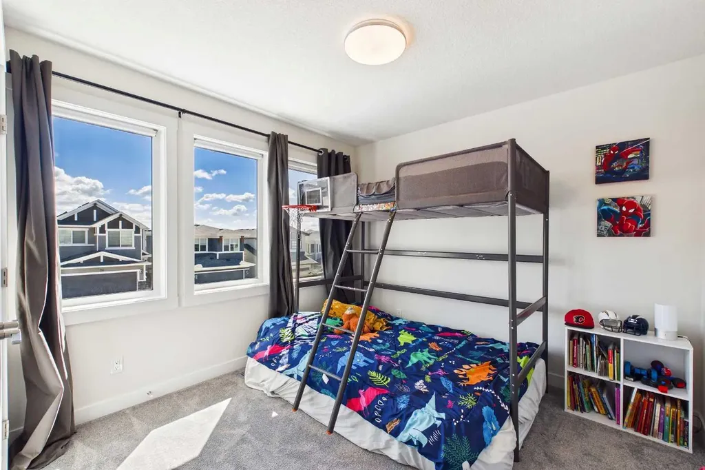 59 Royston Rise NW Calgary AB T3L 0K1
