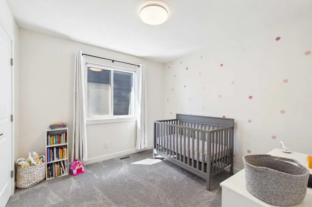 59 Royston Rise NW Calgary AB T3L 0K1