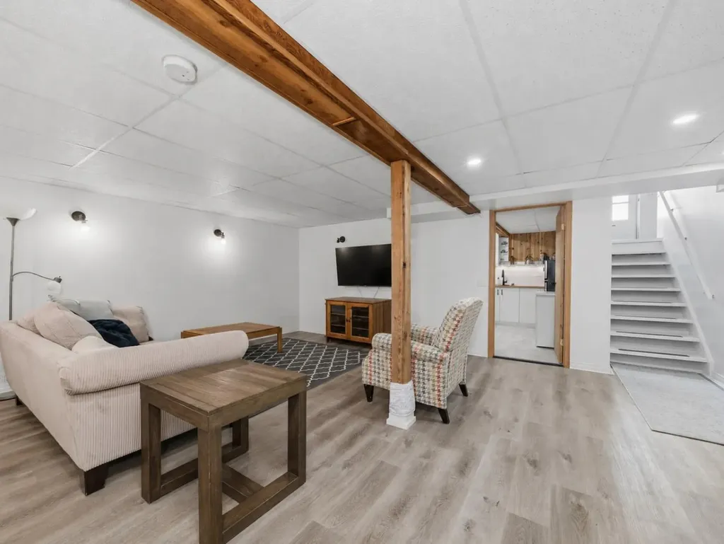 6506 Ranchview Drive NW Calgary AB T3G 1A1