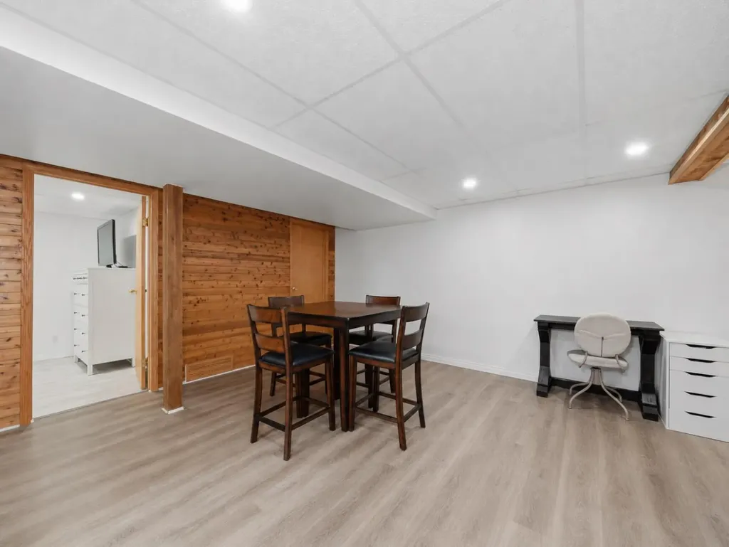 6506 Ranchview Drive NW Calgary AB T3G 1A1