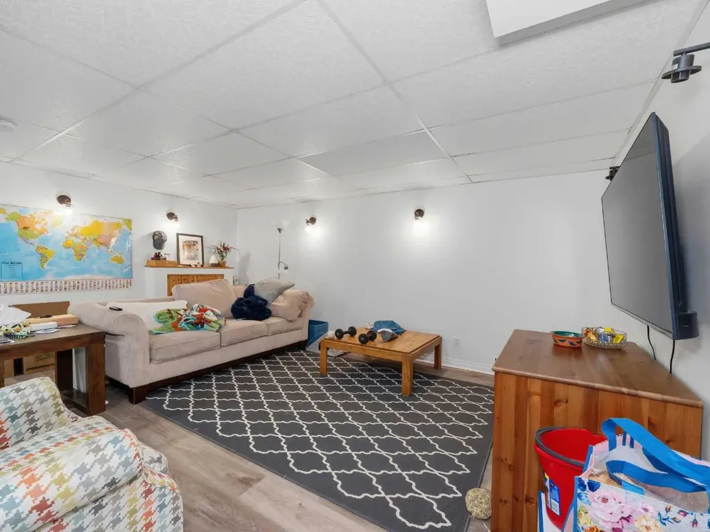 6506 Ranchview Drive NW Calgary AB T3G 1A1