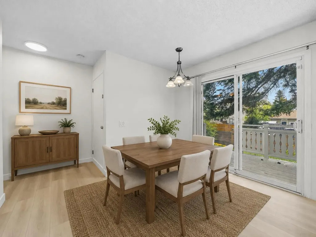 6506 Ranchview Drive NW Calgary AB T3G 1A1