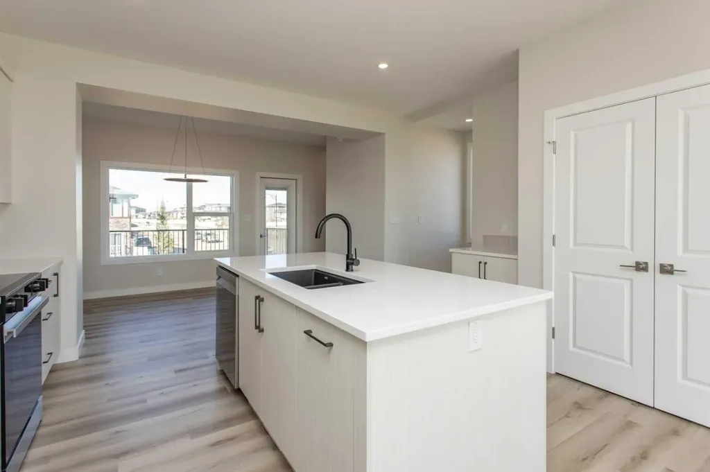57 Lavelle Close Red Deer AB T4R 0V7