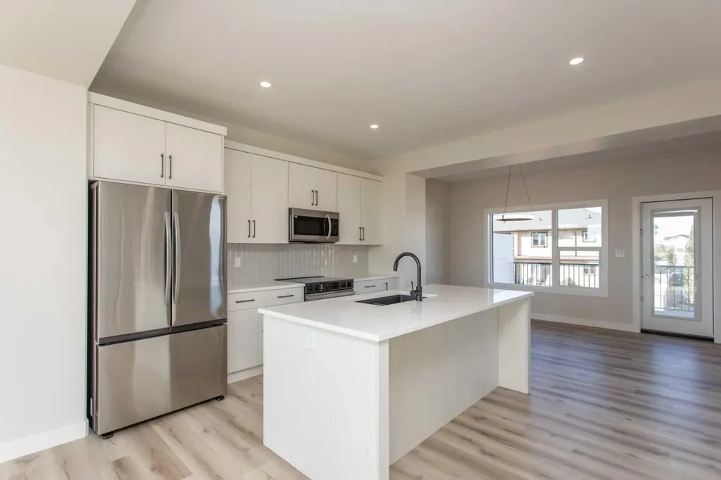 57 Lavelle Close Red Deer AB T4R 0V7