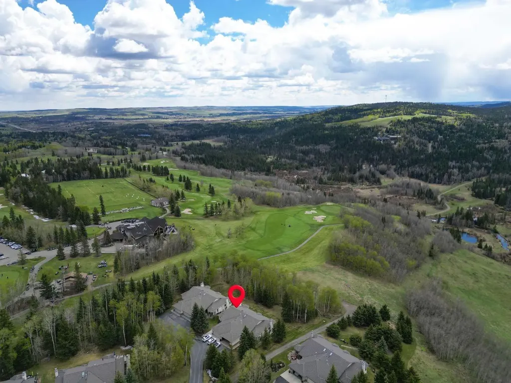 22 Sunset Way Priddis Greens AB T0L 1W3
